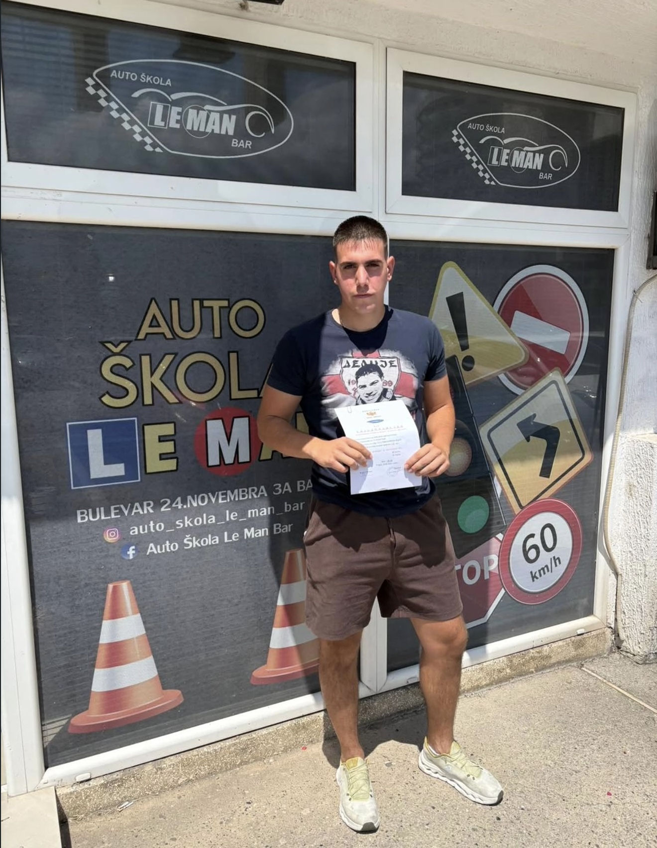 Polaznik Auto Škole LE MAN nakon položenog ispita